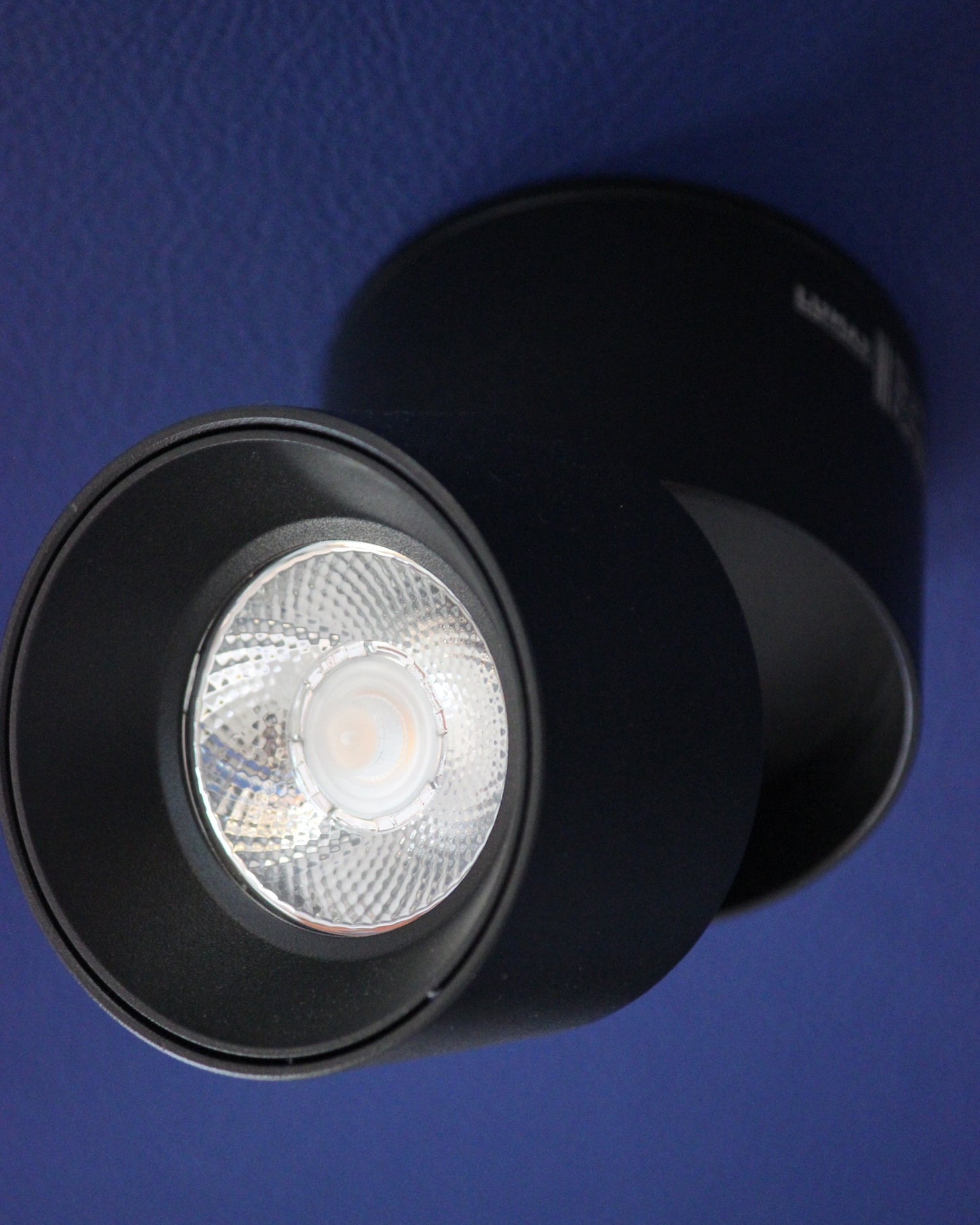 LX/114228 | LUMAX SURFACE FOLDABLE LED DOWNLIGHT | 10W - 3000K