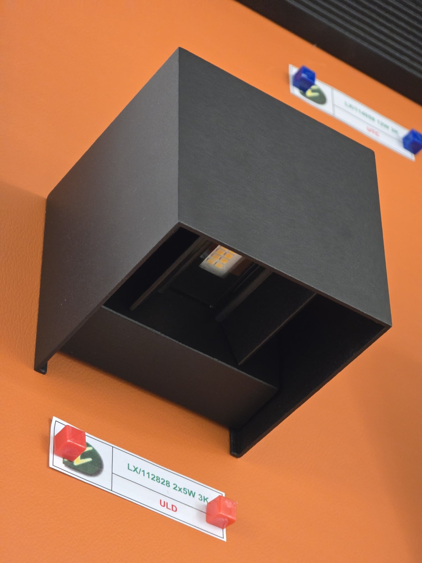 LX/112828 | LUMAX UP & DOWN LIGHT IP65 LED 2*5W - 3K MATT BLACK