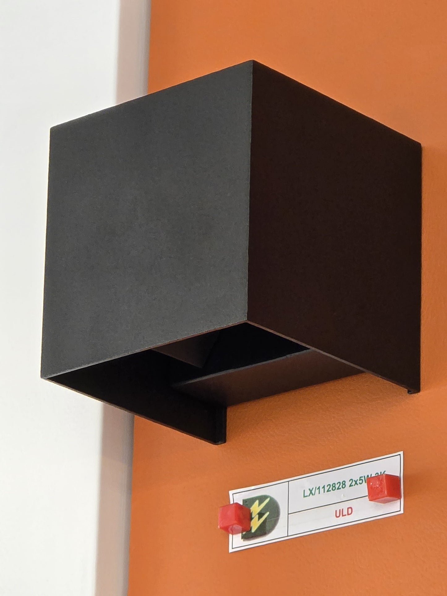 LX/112828 | LUMAX UP & DOWN LIGHT IP65 LED 2*5W - 3K MATT BLACK