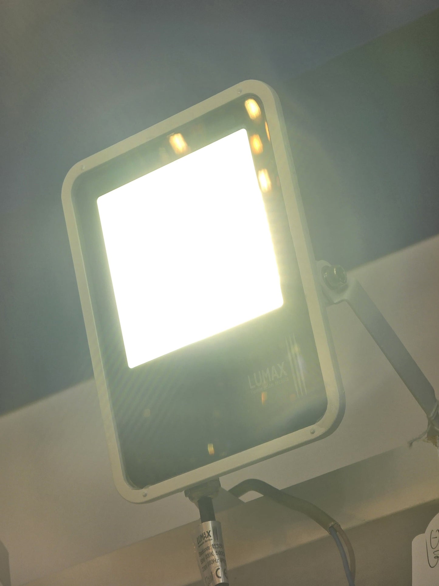 LX/113855 | LUMAX FLOOD LIGHT SMD LED 50W - WHITE