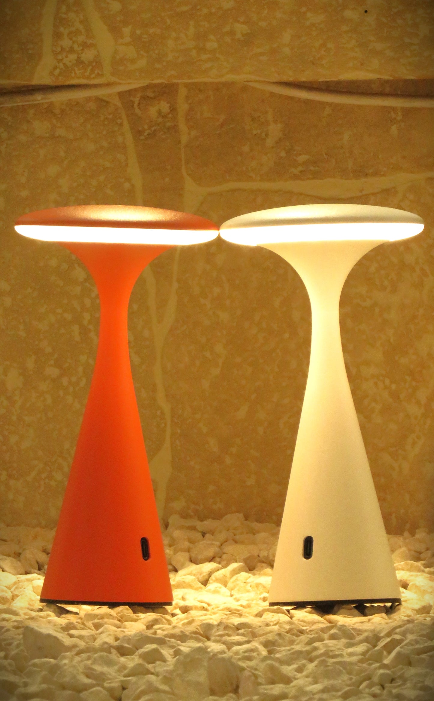 LUMAX TABLE LAMP