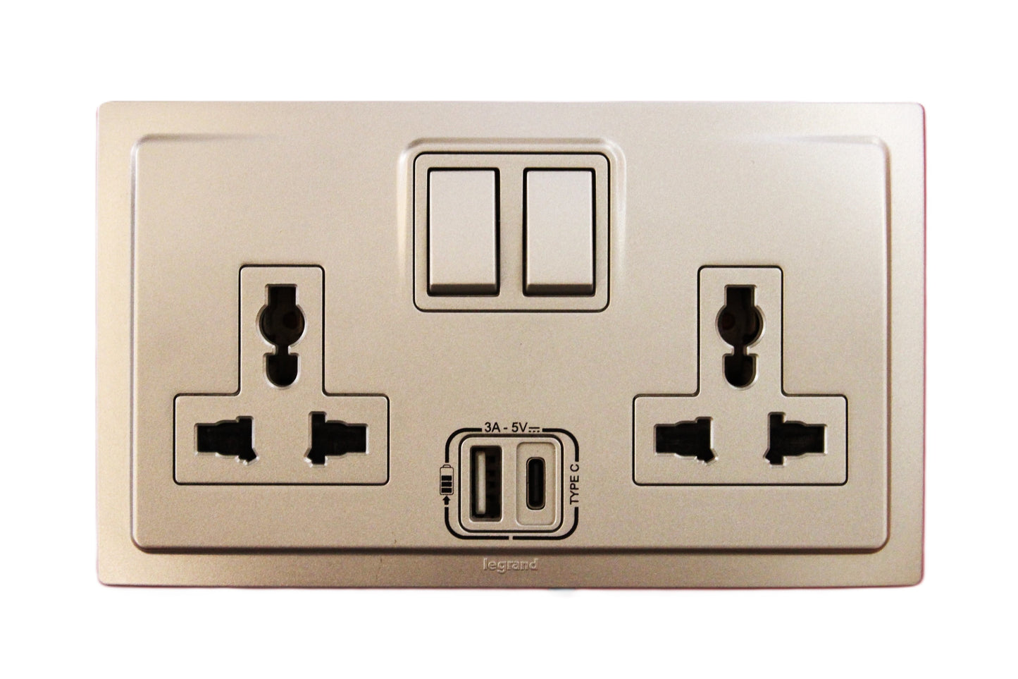 L/112212 | LEGRAND MALLIA 2G MULTISTANDARD SOCKET WITH USB